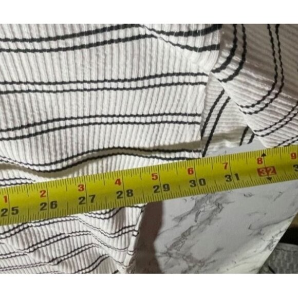 Maurices Striped Long Sleeve textured Crewneck Sweatshirt Size 2X - Picture 6 of 7